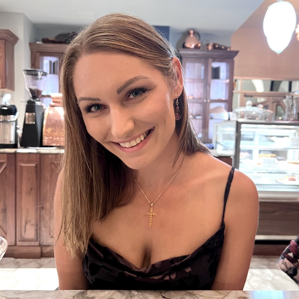 Meet your Posher, Kyla